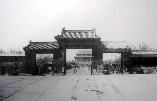 中门是什么意思，佳能单反相机中B门是什么意思（一文看懂北京的“门”！）