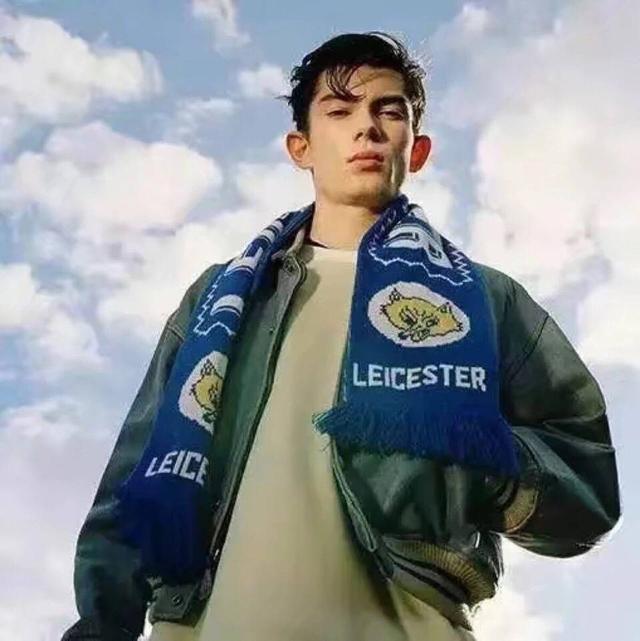 男生头像图片帅气，男生头像 帅气（阳光帅气耍酷男生微信qq头像）