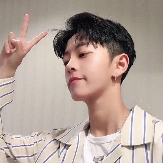 男生头像图片帅气，男生头像 帅气（阳光帅气耍酷男生微信qq头像）