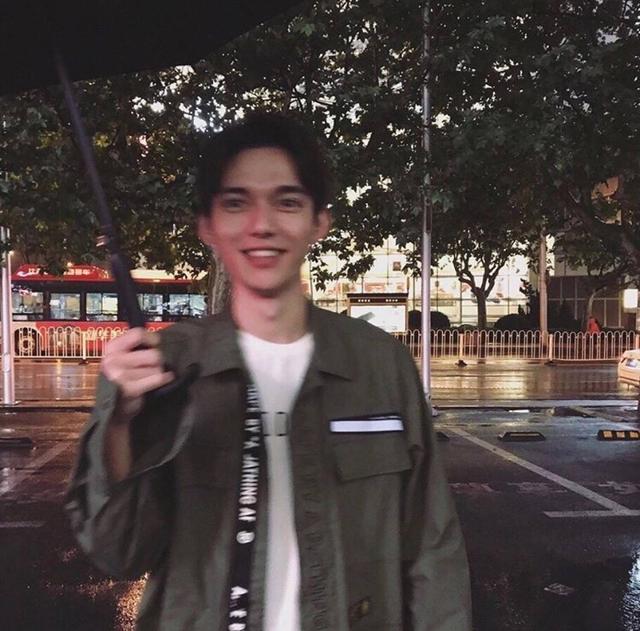 男生头像图片帅气，男生头像 帅气（阳光帅气耍酷男生微信qq头像）