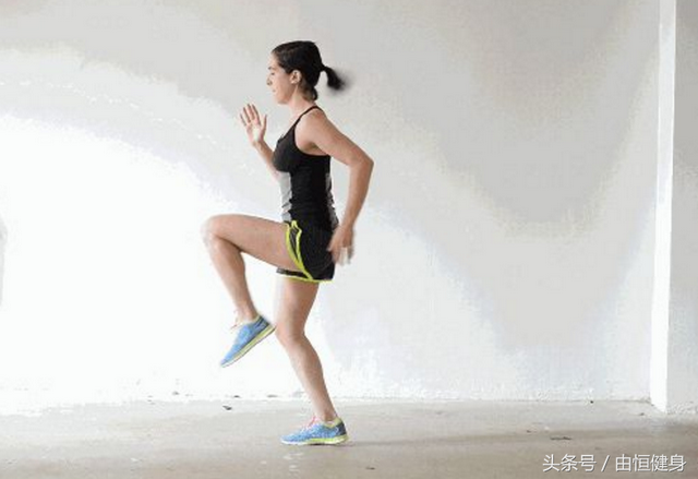 准备活动有哪些动作，健身运动前热身七个动作（运动之前充分的热身少不了）
