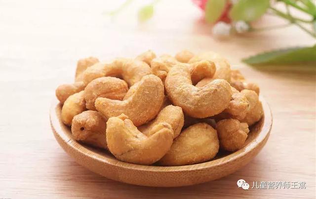 腰果的营养价值,腰果的功效与作用及营养价值(你手里的坚果可能选错了) 腰果的营养价值,腰果的功效与作用及营养价值(你手里的坚果可能选错了)