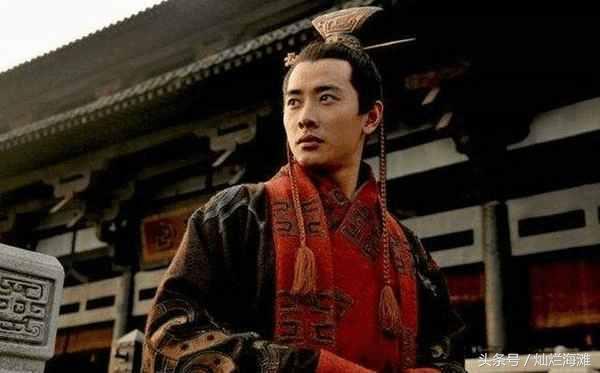 披荆斩棘什么意思，人前云淡风轻人后披荆斩棘什么意思（三国成语故事：披荆斩棘）