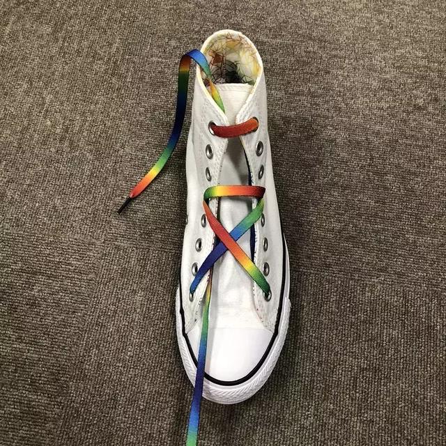 花式系鞋带教程，花式系鞋带的方法（只需Get这5种花式系鞋带）