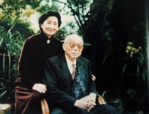张学良几个老婆，张学良的一生有几个老婆和谁（赵四小姐和他相伴72年）