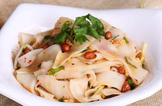 最好吃的秘制凉面做法，凉皮、凉面的秘制配方分享