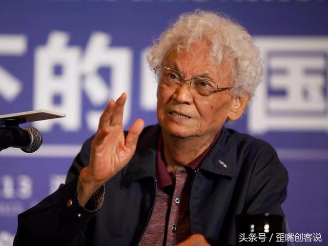 中国著名经济学家，中国十大经济学家（中国十大知名经济学家）