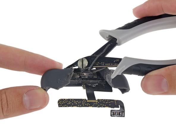 苹果九件套拆解，苹果智能电池保护套拆解图赏