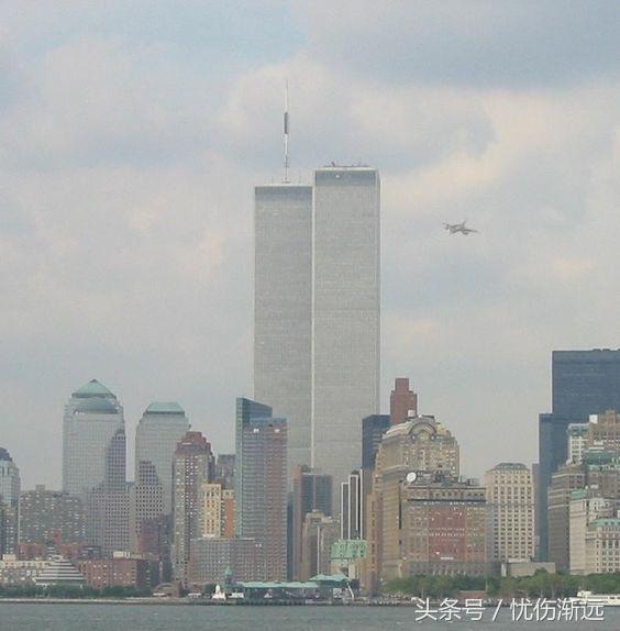 911那年发生的，2001年9月11日