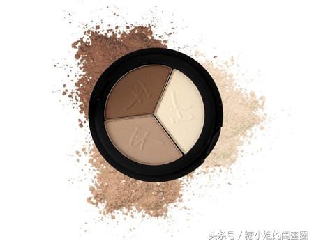 粉饼和粉底液的区别，粉底液和粉饼的区别是什么（估计许多小仙女心里还是没数）