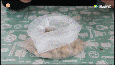 烟放冰箱里好不好，烟可以放冰箱吗（衣服一年不返潮、不长虫）