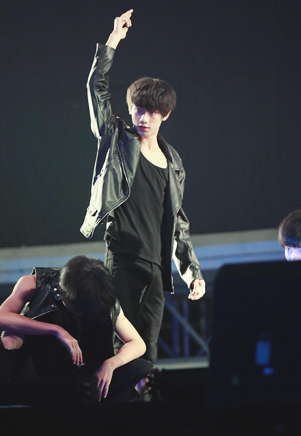 又有样帅张真源,大动陈玺达,陈泗旭,宋亚轩,刘耀文