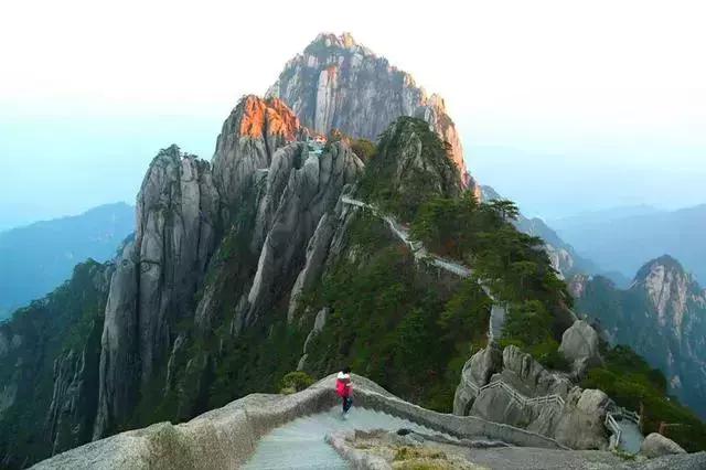 黄山市别称是什么，黄山市的简称是什么（看完你会更爱TA）