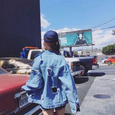 女生头像背影长发唯美，女生背影长发头像微信（好看的小清新长发女生背影头像）