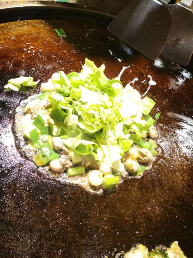 厦门曾厝安美食街哪家好吃，厦门曾安厝美食排名（游客超百万的厦门曾厝垵美食街）