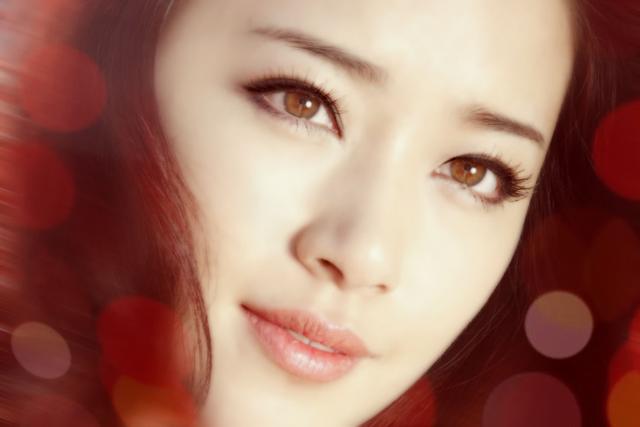 阚清子双色异瞳，阚清子的眼睛是哪两种颜色（阚清子这眼睛也太美了）