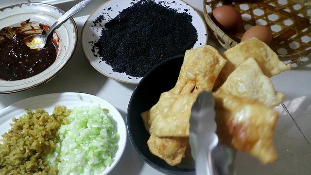 脆煎饼的做法，菜煎饼的做法（刚跟街边摊阿姨学会就来分享了）