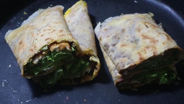 脆煎饼的做法，菜煎饼的做法（刚跟街边摊阿姨学会就来分享了）