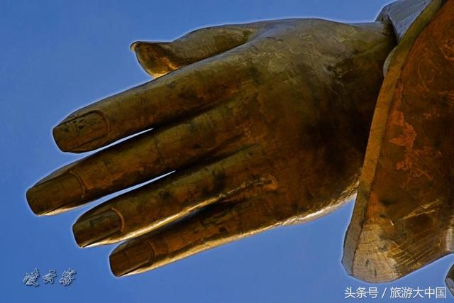 史上第一方丈，有人推《史上第一方丈》吗（“世界第一大佛”耗费12亿元）