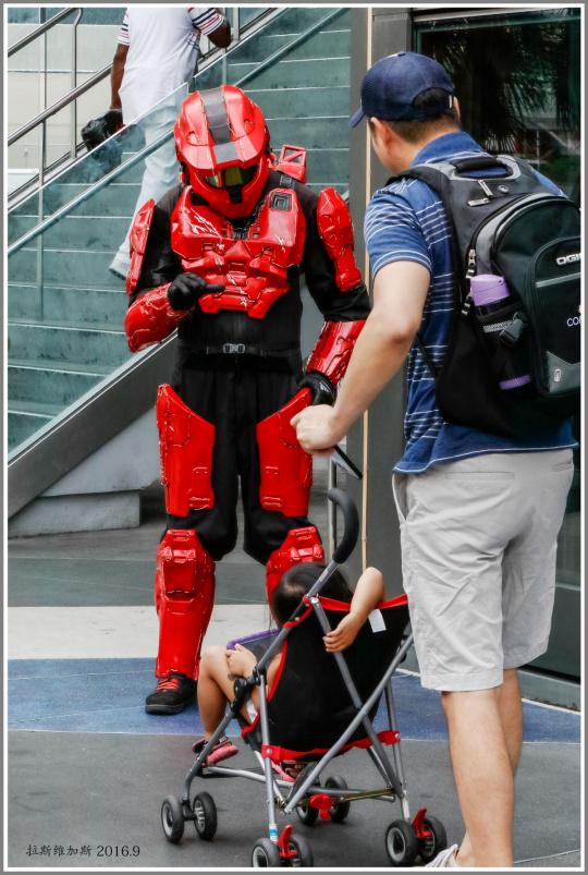 佳能5D2如何对焦，佳能5d2如何自动对焦（我的佳能单反使用心得）