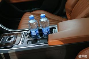 artico皮革与真皮差距大吗，artico皮革和皮革的区别（7款C级豪华轿车对比）