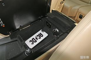 artico皮革与真皮差距大吗，artico皮革和皮革的区别（7款C级豪华轿车对比）