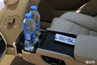 artico皮革与真皮差距大吗，artico皮革和皮革的区别（7款C级豪华轿车对比）