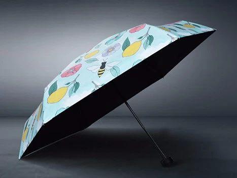 遮阳伞可以当雨伞用吗，雨伞可以当遮阳伞吗（你买的遮阳伞真的可以防晒吗）