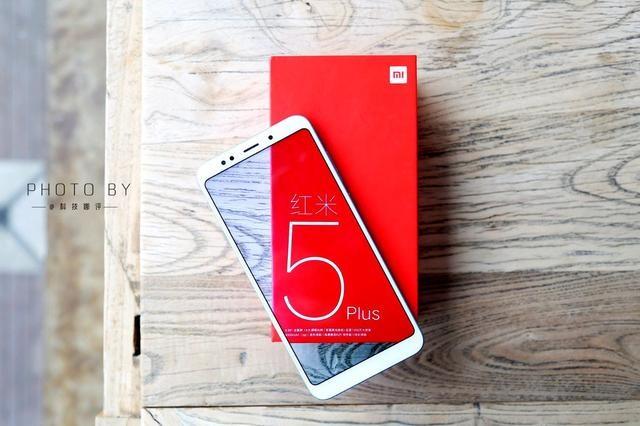 红米5plus，红米5plus评测稳定版（红米5PLUS：全面屏除了我）