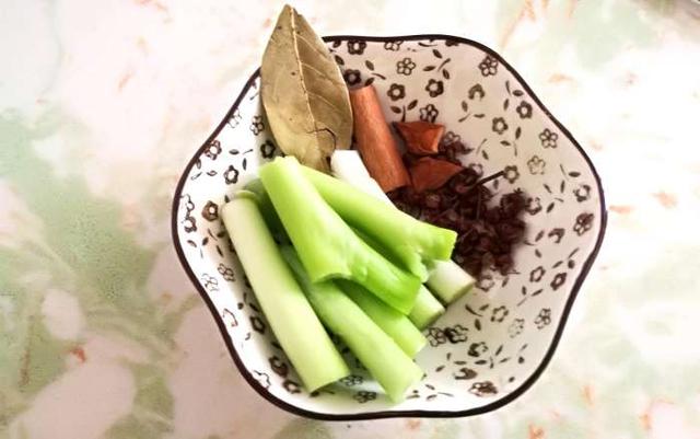 生蚝怎么做才好吃，美味留得住生蚝的9种做法（生蚝还是这样做好吃）