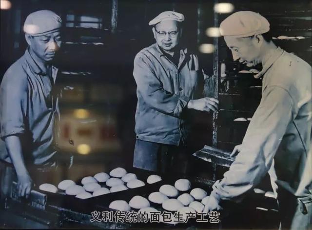 男士西装外套穿搭小技巧，男士西装品牌（面包、汽水和两代人的童年）