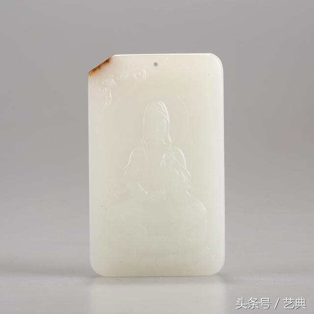 玉挂件的寓意是什么，玉挂件的寓意是什么意思（快来看看你的吊坠是有什么寓意~）