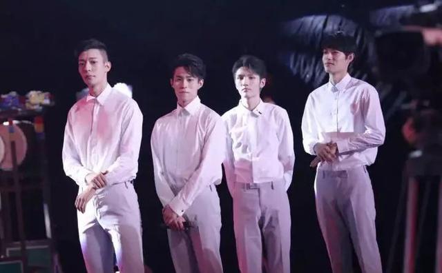 百分九少年团综，百分九少年团综艺（《百分九少年》到底什么时候播）