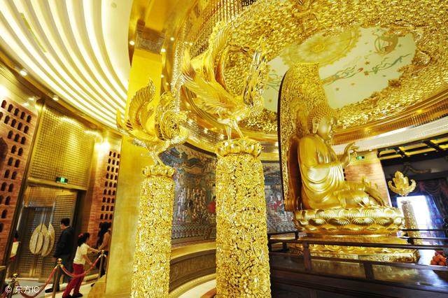 拜香的正确姿势，寺庙上香礼仪规定（进寺庙的礼仪到底怎么上香叩拜最正确）