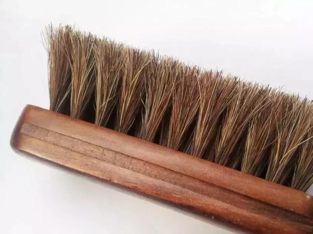 鸭舌帽可以洗衣机洗吗，鸭舌帽可以用洗衣机洗吗（想要帽子戴的帅）