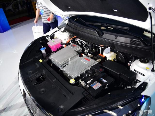 大众江淮首款电动SUV曝光你不想点开看看长啥样，大众江淮第一款纯电动suv（江淮大众首款电动SUV想靠什么竞争）