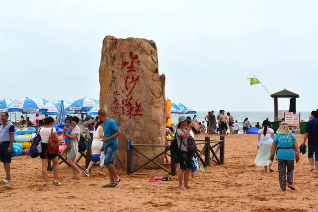 国内看海的十大圣地，有海又便宜的旅游景点（中国十大最美海滩，你去过几个）