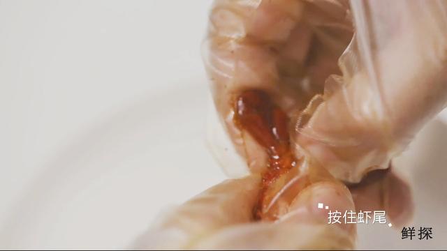 怎样剥小龙虾，怎样剥小龙虾虾尾（3步快速剥出完整小龙虾）