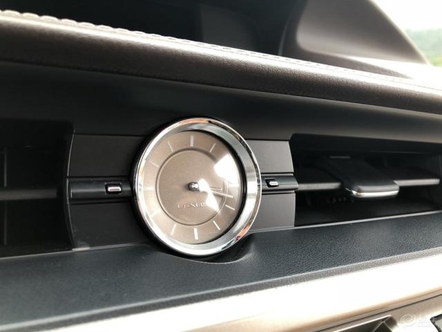 雷克萨斯ES200新款，雷克萨斯行车记录仪怎么使用（感受雷克萨斯ES200一个月报告）