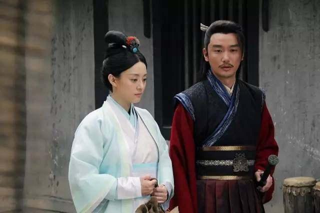 巩峥主演的电视剧，中苏爱情抗日电视剧（巩峥：曾被称为黄金绿叶）