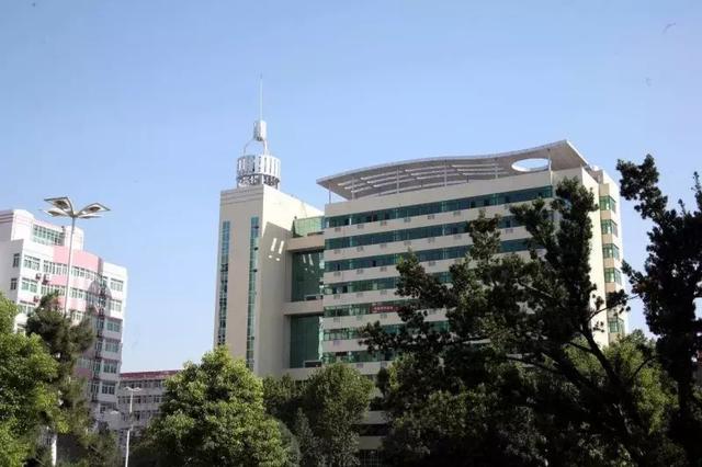 2021年湖北经济学院法商学院最好的专业排名及重点特色专业目录，湖北经济学院法商学院前景（武汉84所高校资料大全）