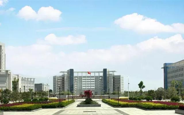 2021年湖北经济学院法商学院最好的专业排名及重点特色专业目录，湖北经济学院法商学院前景（武汉84所高校资料大全）