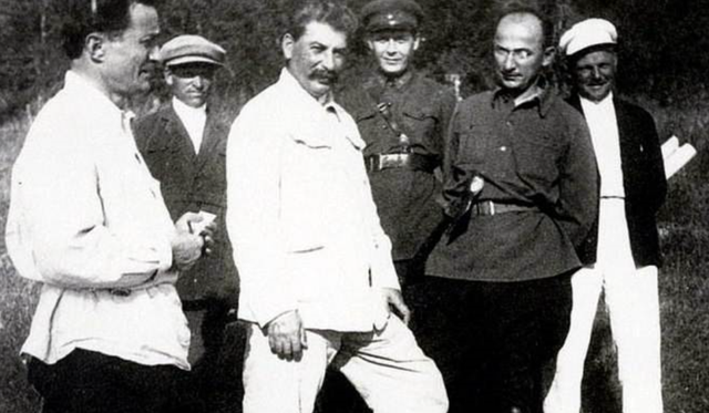 苏联加盟共和国，苏联的前15个加盟共和国（苏联第16个加盟共和国）