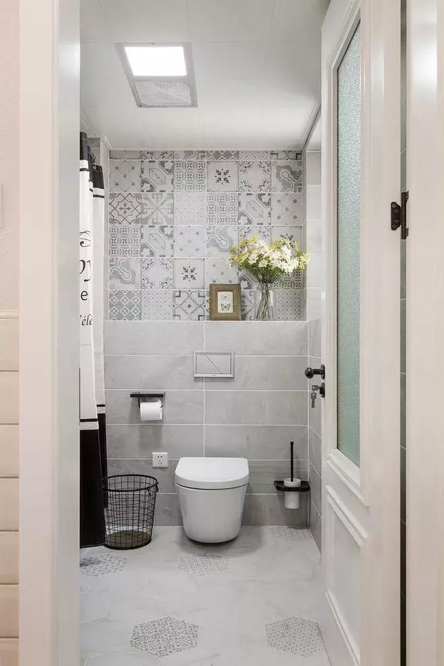 美缝颜色搭配口诀，贵族银和亚浅灰哪个好看做美缝（你一定得知道的瓷砖配色）