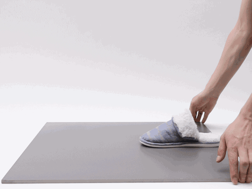 eva和pvc拖鞋哪个好，pvc拖鞋和eva拖鞋的区别（让全家人安心的防滑拖鞋）