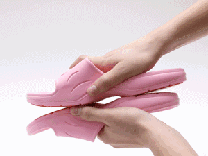 eva和pvc拖鞋哪个好，pvc拖鞋和eva拖鞋的区别（让全家人安心的防滑拖鞋）