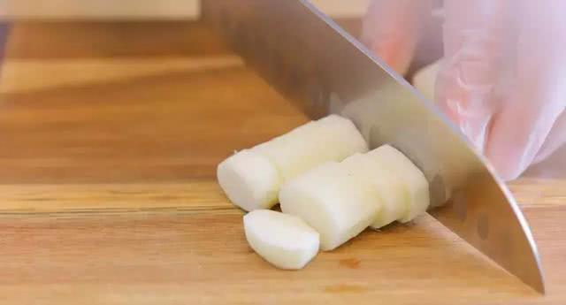 樱桃和火龙果可以一起吃吗，樱桃和火龙果可以一起吃吗孕妇（蒸一下就可以做的甜品）