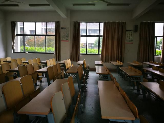 无锡城市职业技术学校,2022无锡城市职业技术学院在重庆录取分数线及招生计划(阴雨绵绵游无锡城市职业技术学院) 无锡城市职业技术学校,2022无锡城市职业技术学院在重庆录取分数线及招生计划(阴雨绵绵游无锡城市职业技术学院)