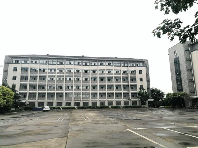 无锡城市职业技术学校,2022无锡城市职业技术学院在重庆录取分数线及招生计划(阴雨绵绵游无锡城市职业技术学院) 无锡城市职业技术学校,2022无锡城市职业技术学院在重庆录取分数线及招生计划(阴雨绵绵游无锡城市职业技术学院)