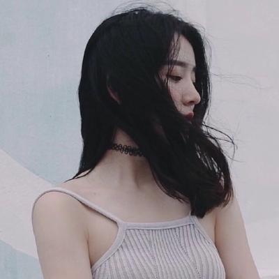 头像伤感女生图片，伤感女生头像（伤感难过气质女生微信头像）